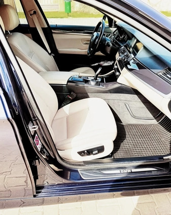 BMW Seria 5 cena 72900 przebieg: 237000, rok produkcji 2016 z Wołczyn małe 79